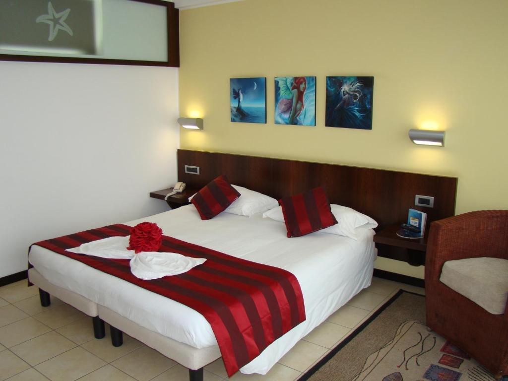 ג'וליאנובה Seapark Spa Resort חדר תמונה