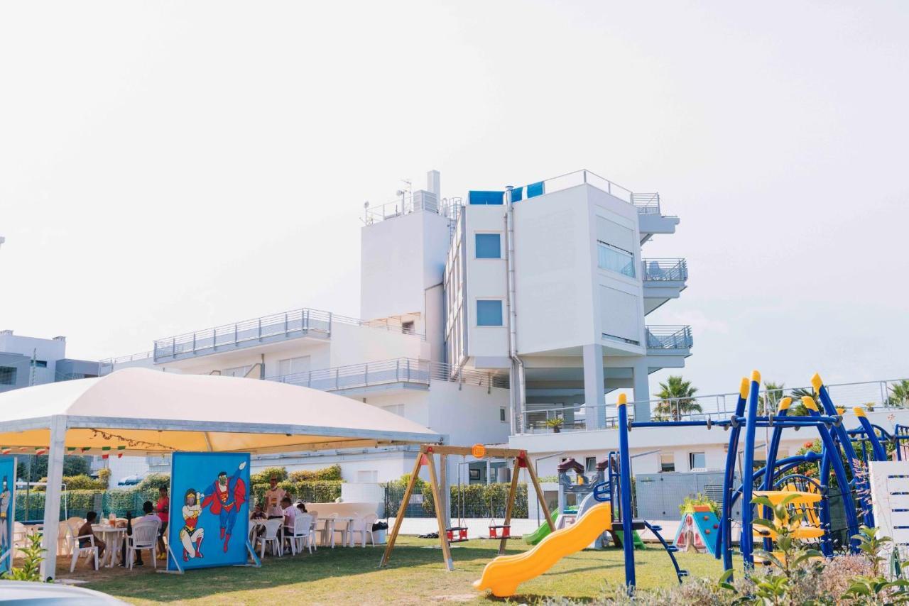 ג'וליאנובה Seapark Spa Resort מראה חיצוני תמונה