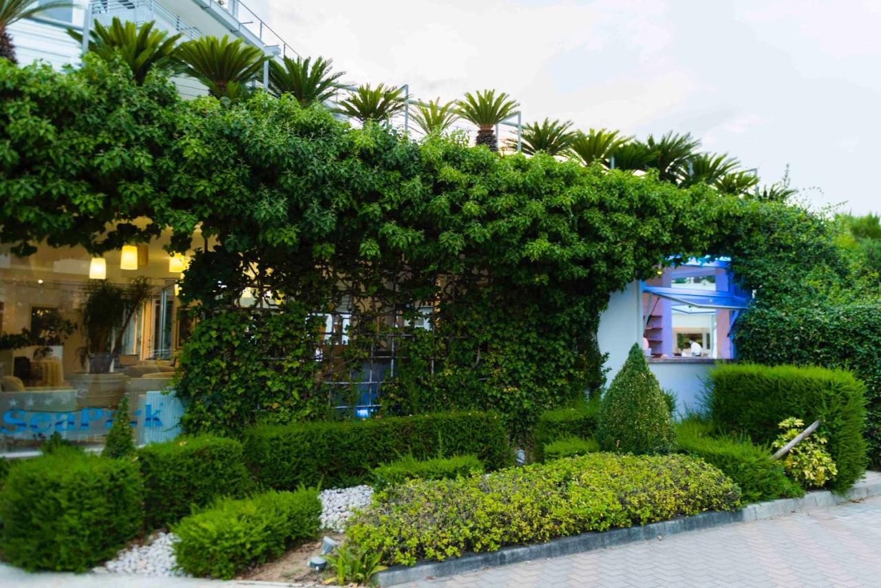 ג'וליאנובה Seapark Spa Resort מראה חיצוני תמונה