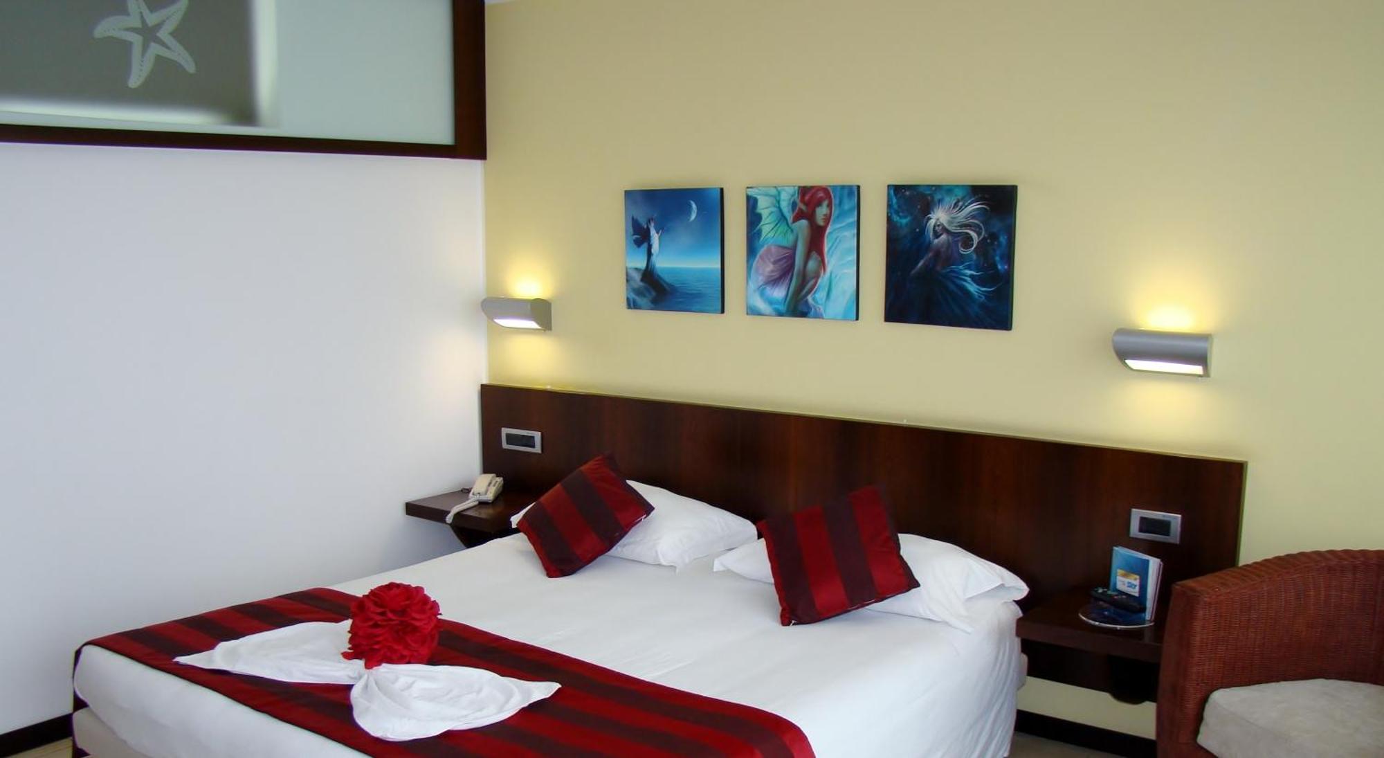 ג'וליאנובה Seapark Spa Resort מראה חיצוני תמונה