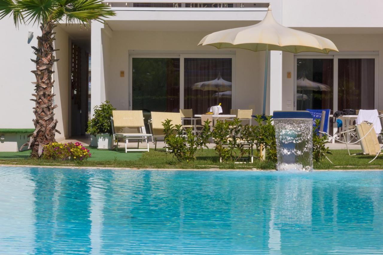 ג'וליאנובה Seapark Spa Resort מראה חיצוני תמונה